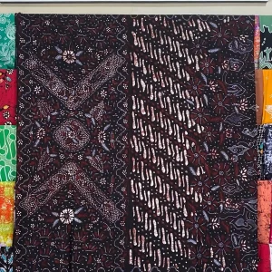 Produk Batik Yuliati Warno 10 - Sarung Mega Ladrang Premium