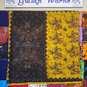 Produk Batik Yuliati Warno 02 - Sarung 4 Warna Dasar